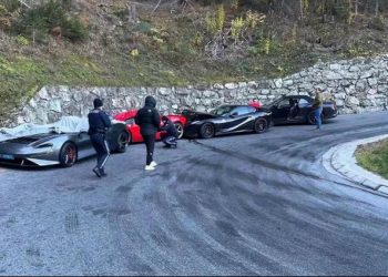 페라리·맥라렌·벤틀리 ‘쾅쾅쾅’…가장 비싼 연쇄충돌 사고