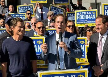 조지 개스콘 LA검사장 낙선 유력 … 최종여론조사 25%P 뒤져