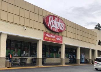 선밸리 랄프스 매장서 총격 …10대 1명 사망, 10대 총격범 체포