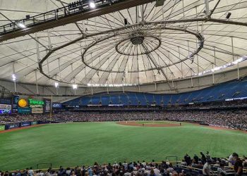‘허리케인에 돔구장 파괴’ 탬파베이, 내년 홈경기 양키스 캠프서