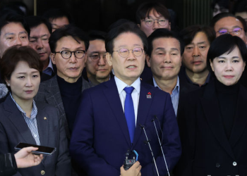 야권, 탄핵절차 돌입 선언 … 내란행위로 완벽한 탄핵사유