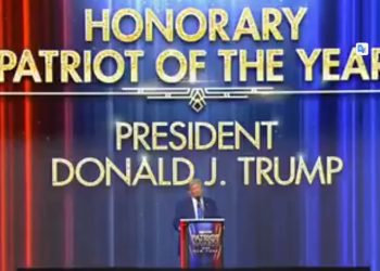 트럼프, “취임 즉시 미국 나토 탈퇴할 수 있다”