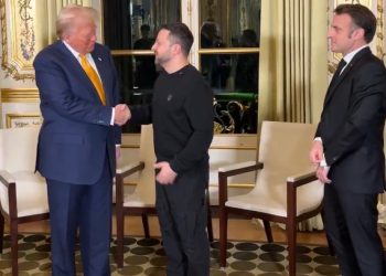 트럼프 “시리아 아사드 봤지.. 우크라전 즉각 휴전해야”