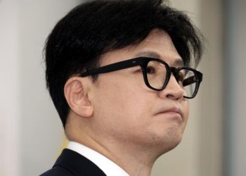 한동훈, 윤리위 긴급 소집…윤석열 출당·제명 논의