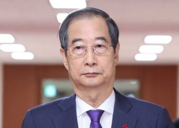 거부권 시험대 오른 한덕수 권한대행 임시 국무회의서 결단내린다