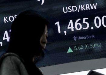 원·달러 환율, 1465원 뚫어…15년 만에 최고치