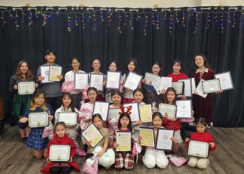 김응화 무용단, 풍성한 성탄 파티 .. 대통령 봉사상 시상식도