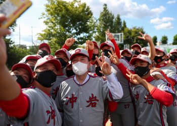 “윤석열 때문에 충암고 교복 벗었다” … 교명 바꿔라