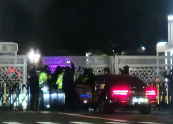 (4보)계엄사 포고령 1호 발표…국회, 정당, 집회, 시위 등 모든 정치활동 금지