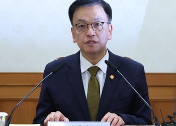 민주 “헌법재판관 임명 지연시 최상목도 탄핵한다”