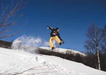 무릎관절염, 어리다고 안 봐준다…’스키의 계절’ 주의보