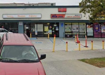 한인타운 인근 미드시티 첵캐싱 업소 권총강도, 총격전