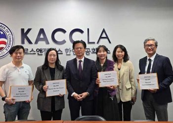 LA 한인상의, 바자회 수익금 한인 자선단체들에 전달