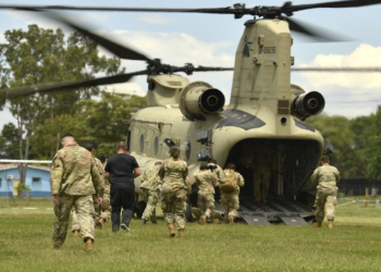 온두라스  “트럼프 이민자 추방 땐 미군도 추방”