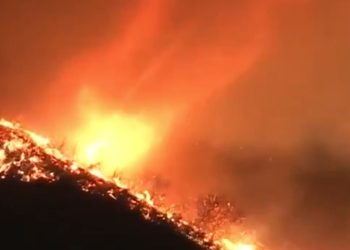 405 Fwy서 ‘악마의 소용돌이’ 발생(영상)