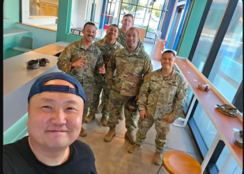 [화제]”매출 반토막 났지만” 따뜻한 손 내민 한인식당