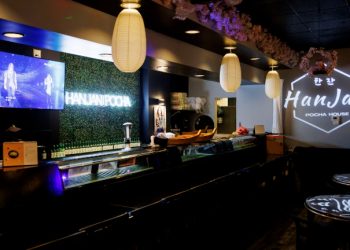 ‘한국식 포차’  앤아버 ‘한잔 포차’, 지역 명소 부상