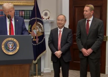 트럼프, 5천억 달러 투자 스타게이트 프로젝트 추진