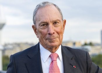 블룸버그, 트럼프 탈퇴 파리기후협정에 “미국 분담금 대신 내겠다”