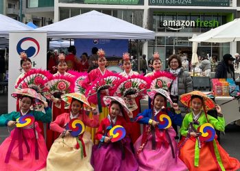 마음 마켓 설날 파티 성황 … 노스할리웃 랭커심 아트센터