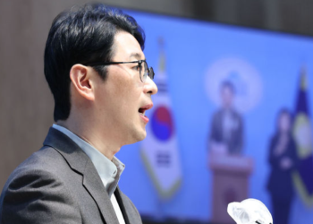 주진우 “헌법재판관 편향성 우려, 한계 넘어”