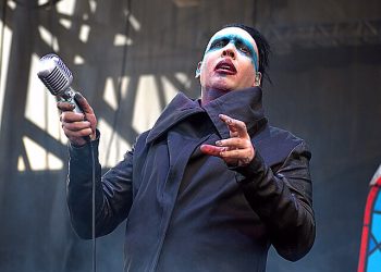 “수년간 성폭행 당했다” 폭로에도 마릴린 맨슨 불기소