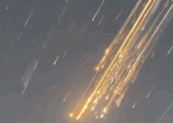 스페이스X 초대형 우주선 ‘스타십’ 시험비행 중 폭발