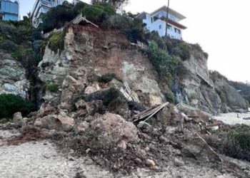 OC 라구나비치 해변 산사태로 폐쇄