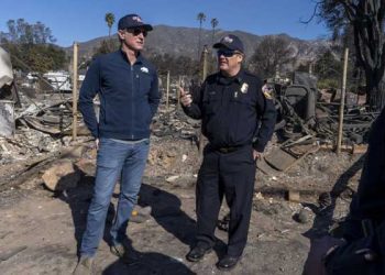 ‘간절히 바라던 비’, 산불피해 지역에  재앙이 될 수 있다.