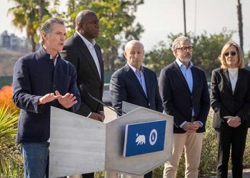 LA 다저스 산불피해 복구 위해 1억달러 쾌척