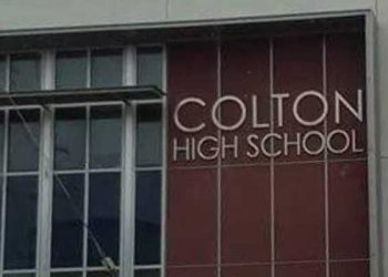 총격공포에 떠는 학교들 … 콜튼 하이서 총기 학생 체포