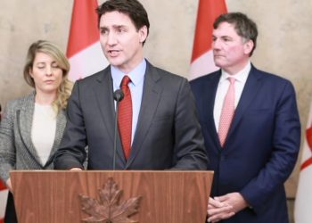 트럼프發 관세 전쟁의 시작 … 캐나다, 미국에 1550억달러 보복관세