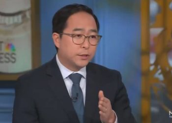 앤디 김 “트럼프 정부기관 폐쇄는 불법…저지 위해 셧다운 불사”