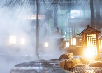 일본 온천서 남성 시신 3구 발견…”유독가스 흡입” 추정