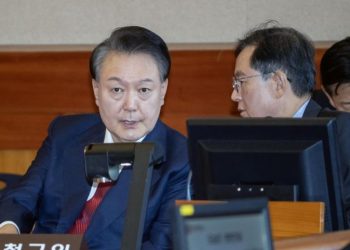 탄핵심판 최후진술 尹, ‘임기단축 개헌’ 제시할까