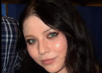 ‘가십걸’ 악역 미셸 트라첸버그, 아파트서 숨진 채 발견