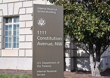 “세금은 누가 거두나” … IRS 직원 7천명 해고한다