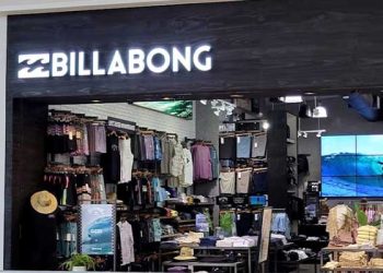 서퍼들의 성지 ‘빌라봉’, 100여 개 매장 모두 폐점