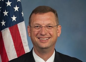 트럼프 첫 합동연설 중 격리된 ‘지정생존자’는 바로 이 사람