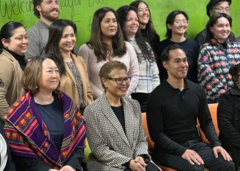 배스 시장, 한인타운 노동연대 방문… 산불 피해 노동자 지원 논의