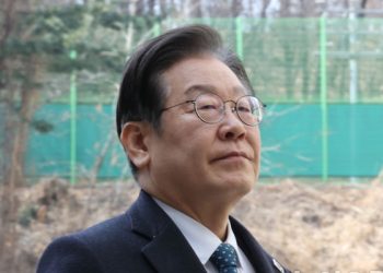 이재명 또 꼼수 …  ‘선거법 2심’ 선고 앞두고 위헌심판 제청