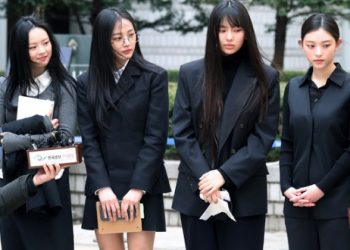 독자활동 막힌 뉴진스, “한국이 우리를 혁명가 만들어”