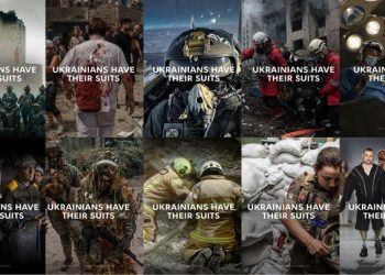 ‘정장 조롱’에 우크라가 꺼낸 사진 .. 복장 지적에 반박