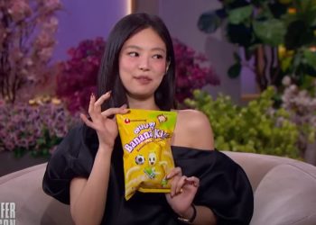 제니가 ‘최애 과자’라고 ‘바나나킥’ 들었더니 생긴 일