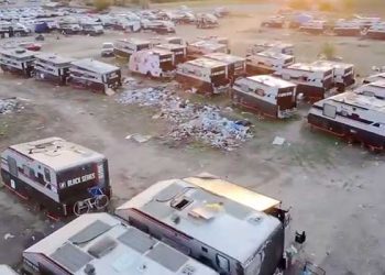 RV 주차장, 대규모 노숙자촌 전락 … 셰리프국, 전원 퇴거조치