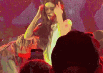 블핑 제니 LA 공연, 민망 노출의상 논란 … ” 패드도 없이”(영상)