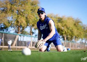 김혜성, 개막 로스터 진입 여전히 불확실…MLB닷컴은 제외 예상