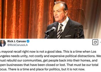 릭 카루소, 캐런 배스 LA시장 리콜 반대