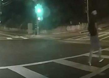 한인타운 웨스턴가 뺑소니 사고 … 충격에 지붕으로 떠올라(영상)