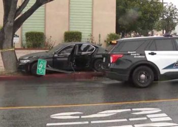 버뱅크 빈집털이범들, 이웃 신고로 체포 … 담 넘다 들켜